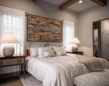 1238 Blewett Avenue - Photo Thumbnail 23