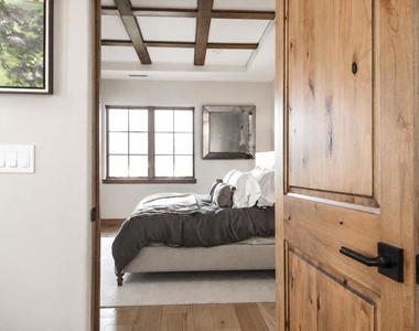 1238 Blewett Avenue - Photo Thumbnail 42