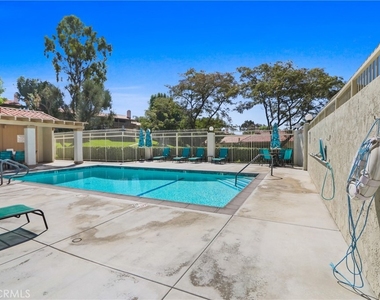8036 Valle Vista Drive - Photo Thumbnail 31