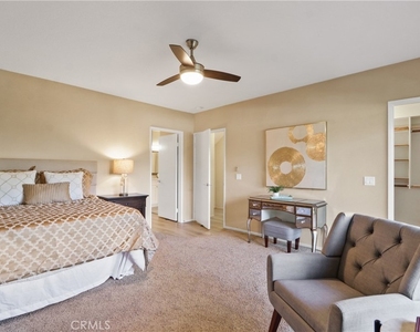 8036 Valle Vista Drive - Photo Thumbnail 17