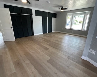 30230 Swan Point Drive - Photo Thumbnail 18