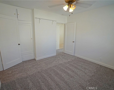 4285 Oakwood Place - Photo Thumbnail 10