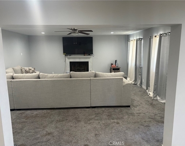 7936 Dumond - Photo Thumbnail 20