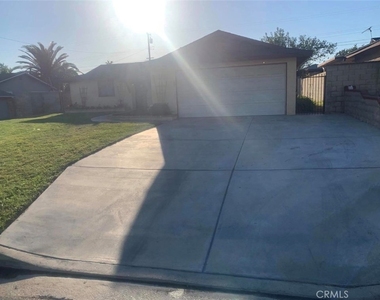 7936 Dumond - Photo Thumbnail 40
