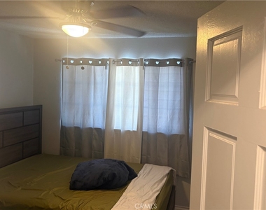 7936 Dumond - Photo Thumbnail 9