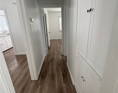 810 Campus - Photo Thumbnail 8