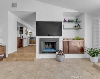 1413 Caleta Way E - Photo Thumbnail 5