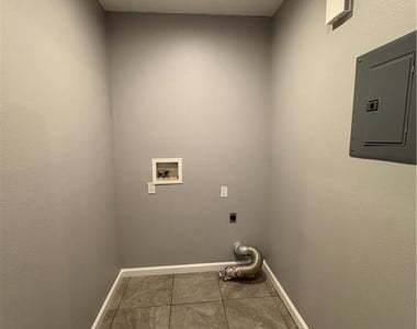 12573 Bryant - Photo Thumbnail 15