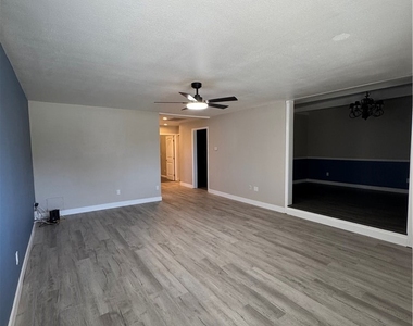 12573 Bryant - Photo Thumbnail 4