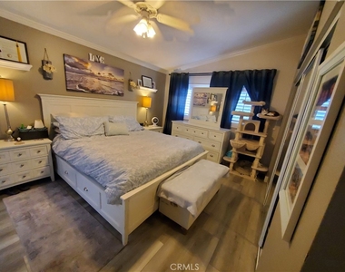 28498 Sycamore - Photo Thumbnail 5