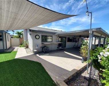 28498 Sycamore - Photo Thumbnail 29