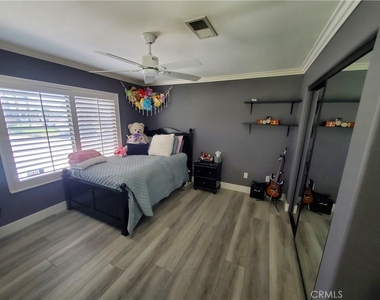 28498 Sycamore - Photo Thumbnail 22
