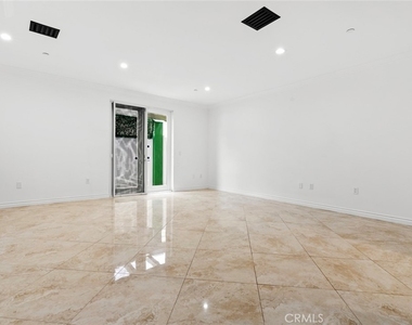 333 Milford Street - Photo Thumbnail 17