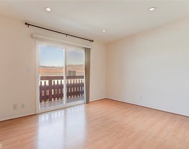 1523 E Windsor - Photo Thumbnail 10
