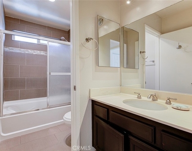 1523 E Windsor - Photo Thumbnail 17