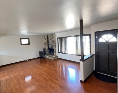 3961 Center - Photo Thumbnail 12