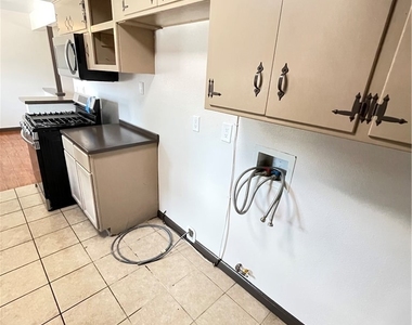 3961 Center - Photo Thumbnail 13