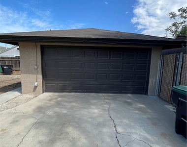 3961 Center - Photo Thumbnail 15