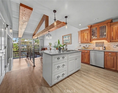6315 Marina Pacifica Drive S - Photo Thumbnail 11