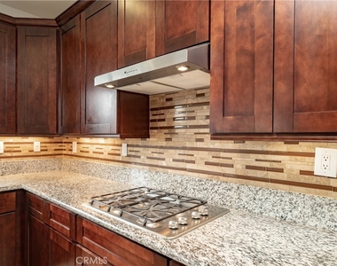 15929 San Leandro Drive - Photo Thumbnail 8