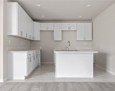 8411 Buckthorn - Photo Thumbnail 10