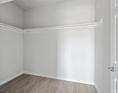8411 Buckthorn - Photo Thumbnail 38