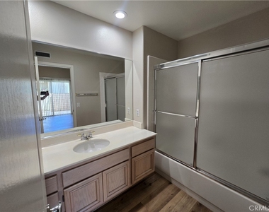 1475 S Upland Hills Drive - Photo Thumbnail 17