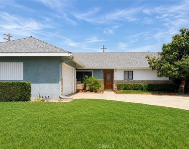 2025 E Idahome Street - Photo Thumbnail 1