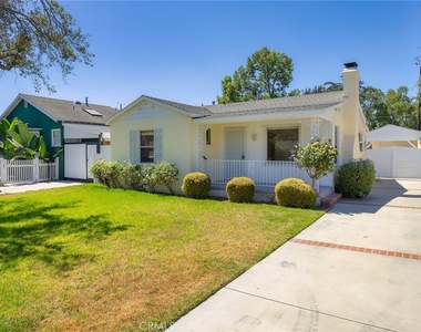 431 N Fairview Street - Photo Thumbnail 29