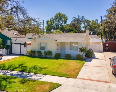 431 N Fairview Street - Photo Thumbnail 33