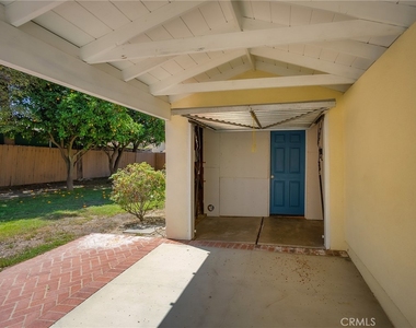 431 N Fairview Street - Photo Thumbnail 25