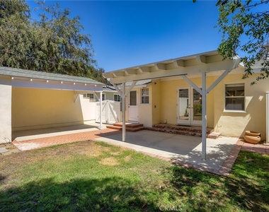 431 N Fairview Street - Photo Thumbnail 19