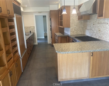 433 W Northridge Avenue - Photo Thumbnail 12