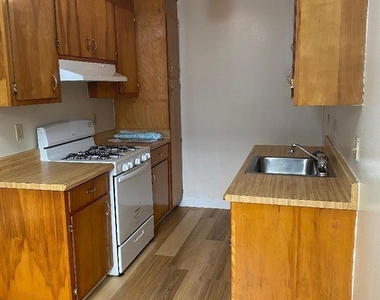 708 Solano Ave - Photo Thumbnail 4