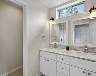 4354 Terrabella Way - Photo Thumbnail 22