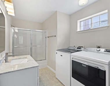 4354 Terrabella Way - Photo Thumbnail 32