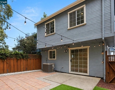 4354 Terrabella Way - Photo Thumbnail 40