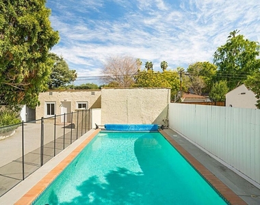 3836 Mound View Avenue - Photo Thumbnail 36