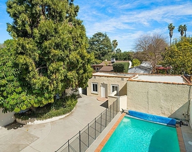 3836 Mound View Avenue - Photo Thumbnail 33