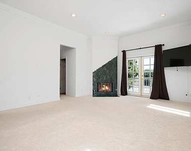 3836 Mound View Avenue - Photo Thumbnail 26