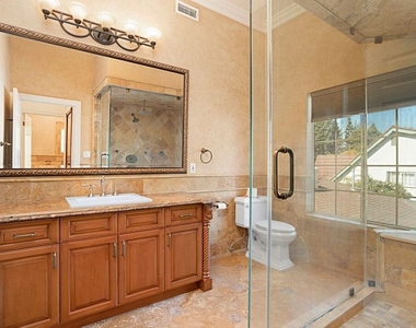 3836 Mound View Avenue - Photo Thumbnail 29