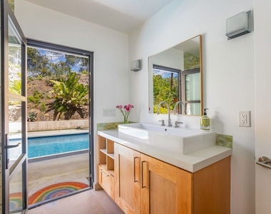 874 N Norman Place - Photo Thumbnail 36