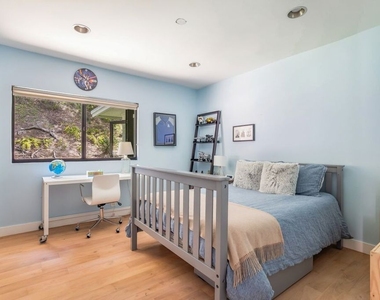 874 N Norman Place - Photo Thumbnail 35