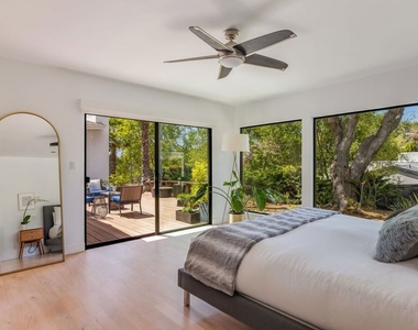 874 N Norman Place - Photo Thumbnail 27