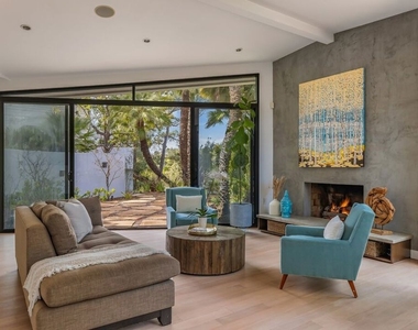 874 N Norman Place - Photo Thumbnail 6