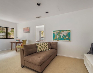 874 N Norman Place - Photo Thumbnail 40