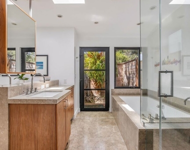 874 N Norman Place - Photo Thumbnail 30