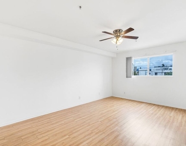 1616 Brockton Avenue - Photo Thumbnail 7