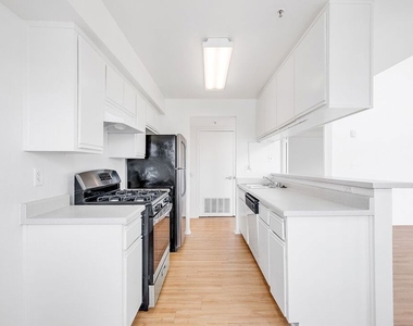 1616 Brockton Avenue - Photo Thumbnail 5