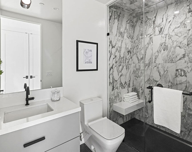 11961 Dorothy Street - Photo Thumbnail 23